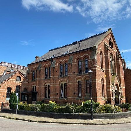 Luxury Chapel Apartment Within City Walls Chester Eksteriør bilde