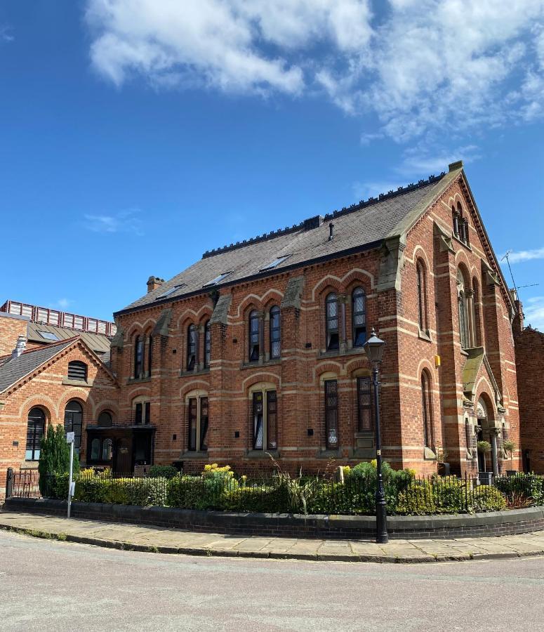 Luxury Chapel Apartment Within City Walls Chester Eksteriør bilde