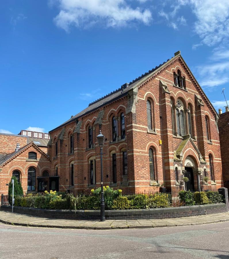 Luxury Chapel Apartment Within City Walls Chester Eksteriør bilde