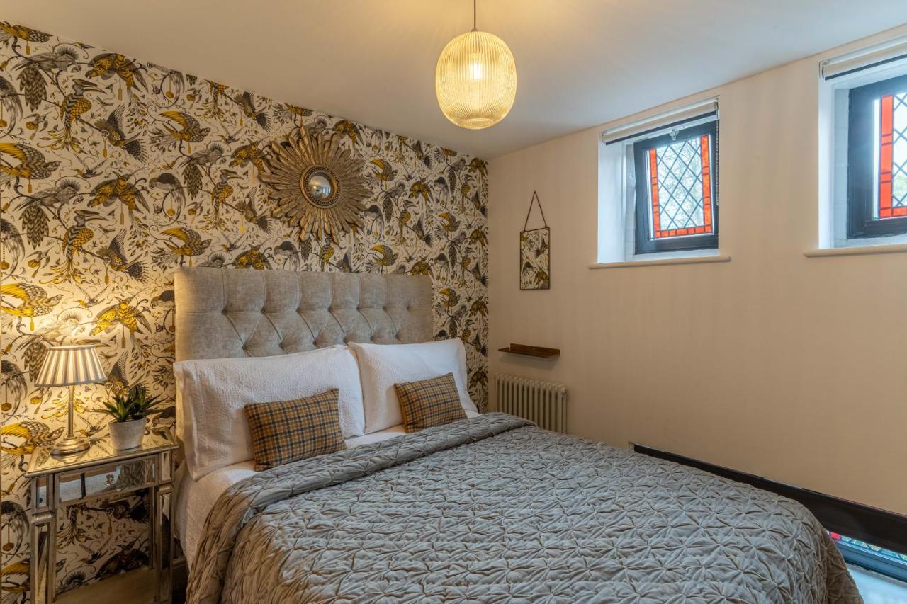 Luxury Chapel Apartment Within City Walls Chester Eksteriør bilde